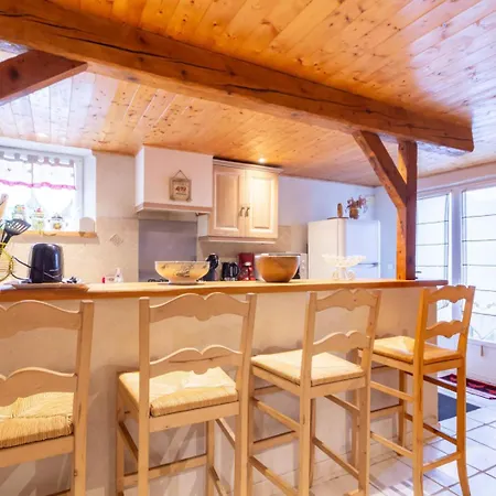 Dame Nature Nyaraló *